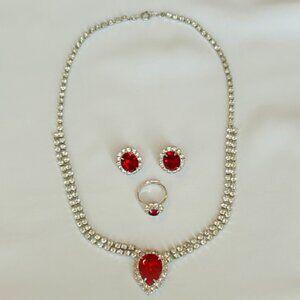 Fashion Jewellery Set - Necklace, Ring, Earrings